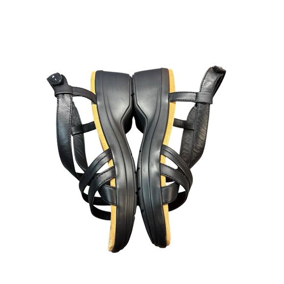 Clarks Artisan Black Leather Sandals Women's 8M Strappy Comfort Dressy Wedge Low - Picture 9 of 13